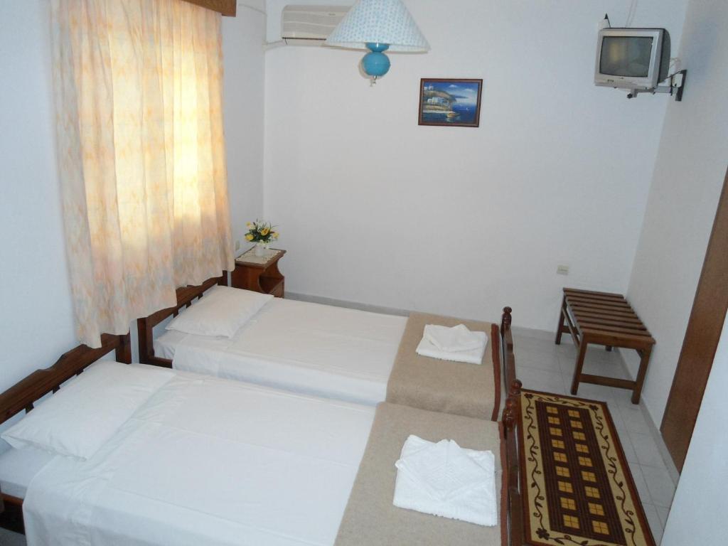 Aparthotel Evi And Theológos