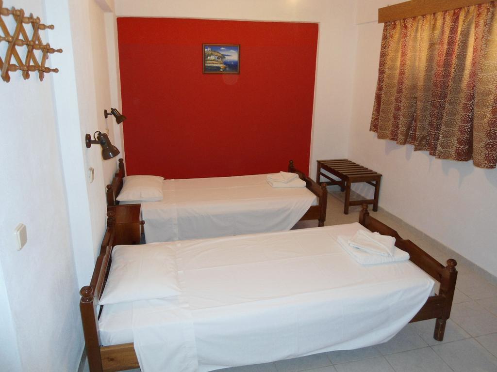 Evi And Aparthotel